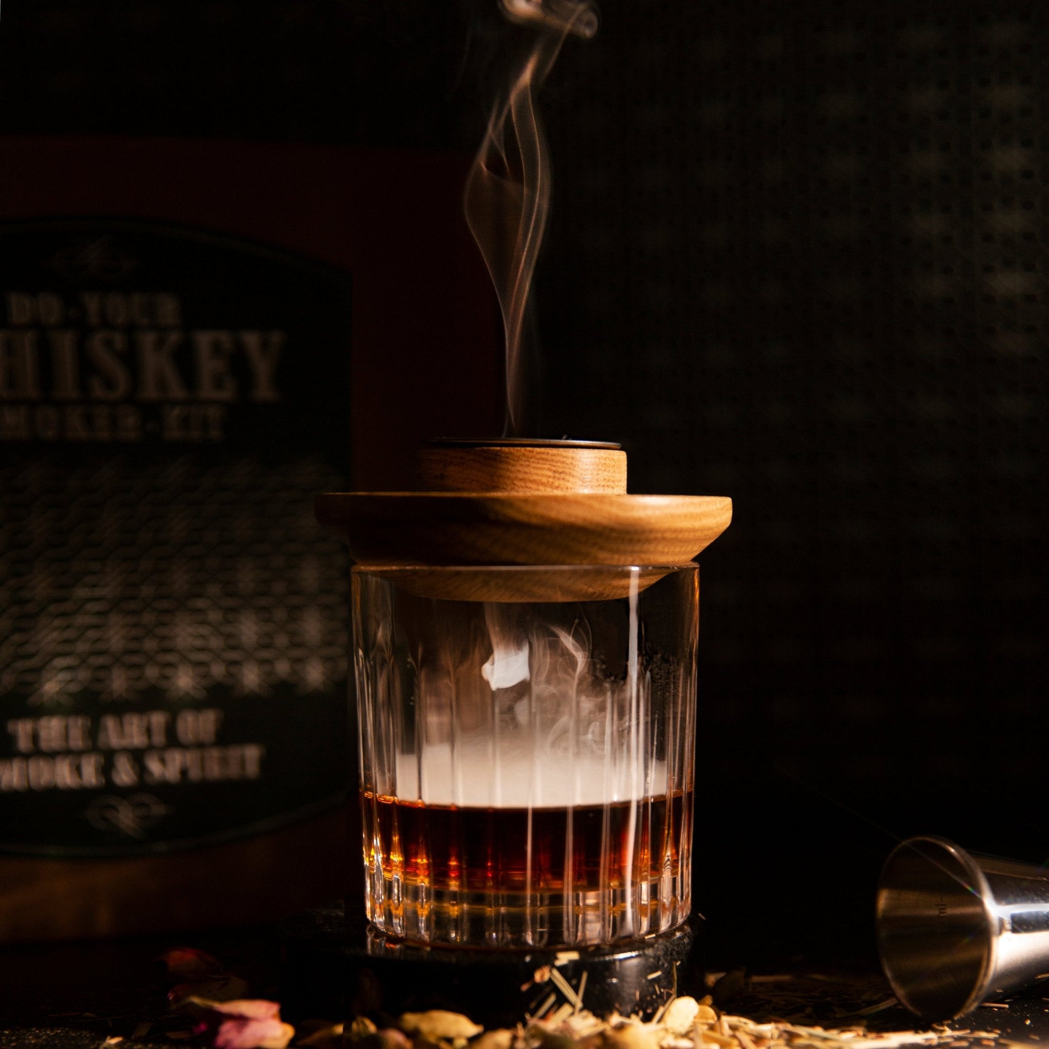 Whiskey Smoker Botanikset: Verleihe deinem Drink einzigartige Aromen und würzige Noten für das ultimative Whisky - Erlebnis - Craftly EU