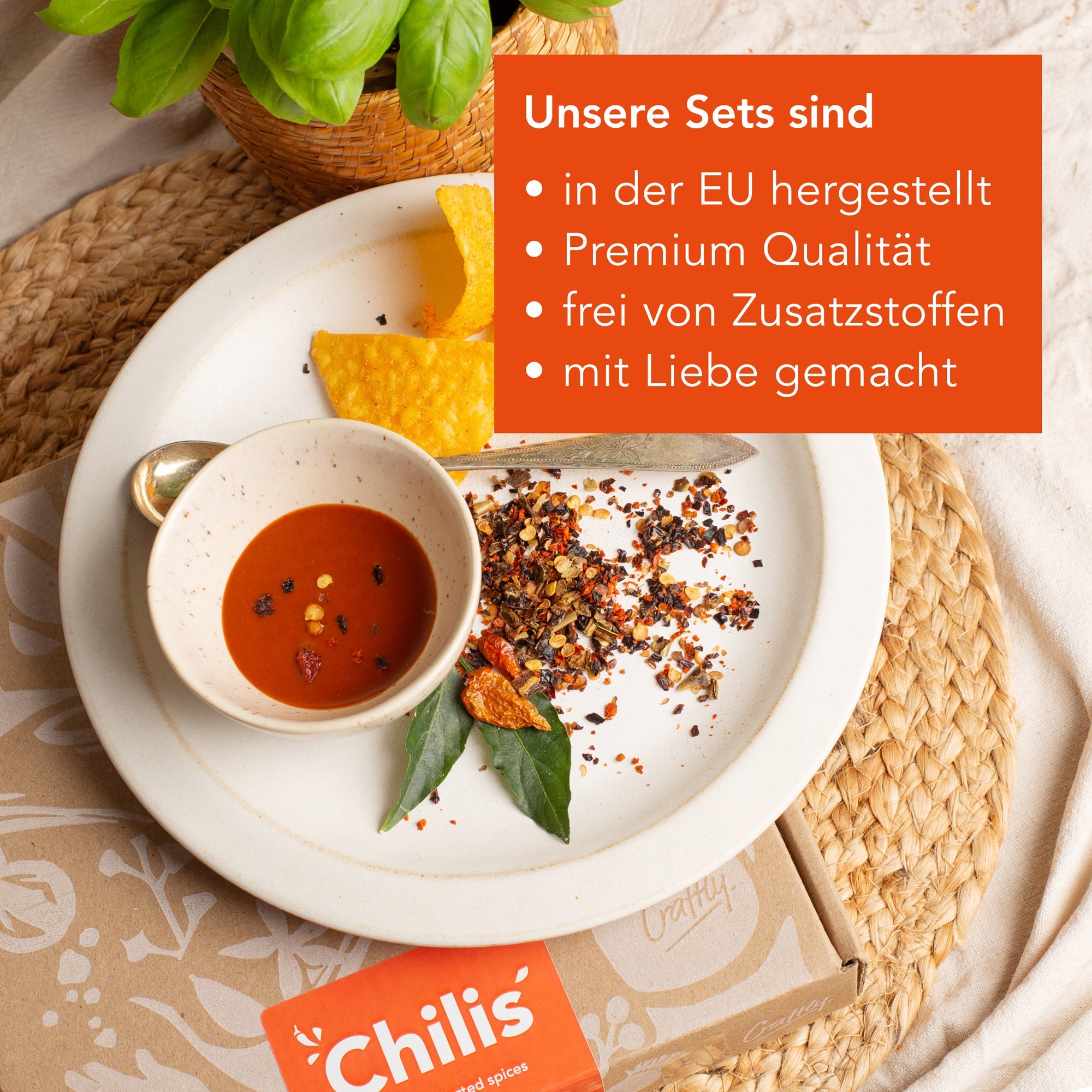 Craftly Chili - Gewürzbox – 12 Exklusive Chilisorten aus aller Welt, Scharfes Geschenk für Feinschmecker und Hobbyköche - Craftly EU